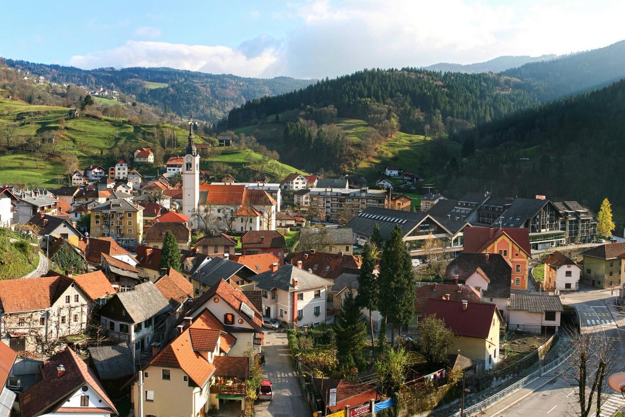 Hostel Prenocisca Cerkno Exteriér fotografie