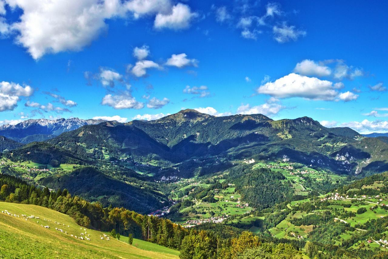 Hostel Prenocisca Cerkno Exteriér fotografie